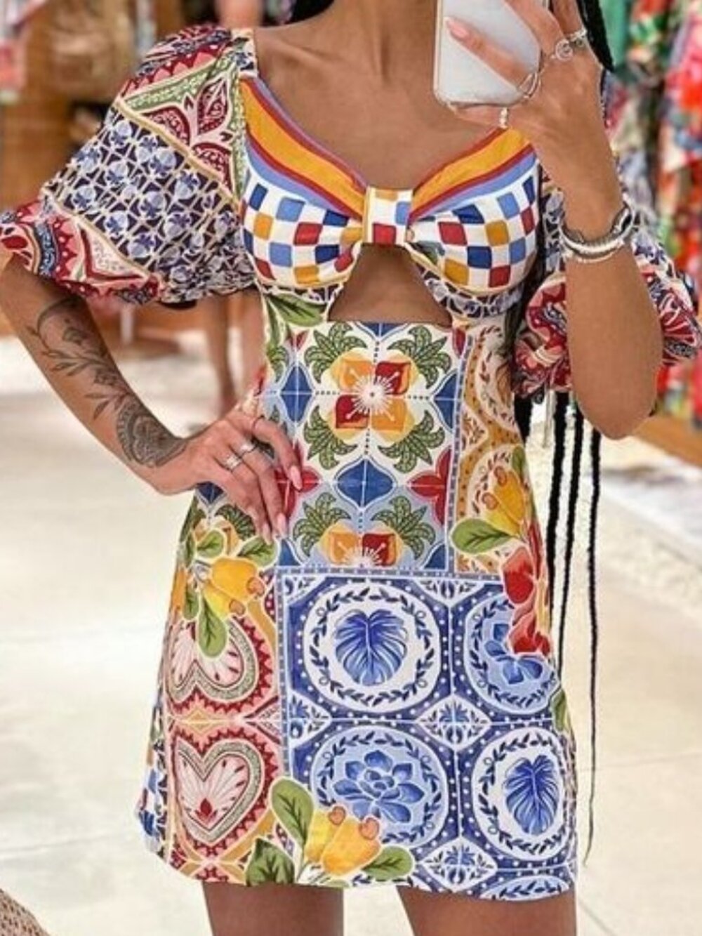 Farm Rio Vestido Mania de Azulejo (Tile Mania Mini Dress) Size GG/XL